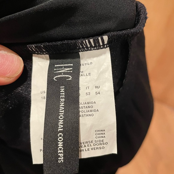 Jones New York swimsuit size 18 - Picture 6 of 7